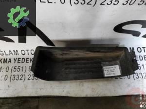 OEM; 7H0863795C VW T5 06-16 SOL ÖN BASAMAK
