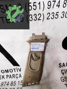 OEM; 8200034959 RENAULT MEGANE 2 SAĞ ORTA DİREK ÜST KAPLAMA