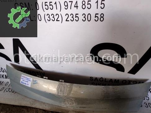 Renault Megane Spoiler çıkma parça