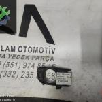 OEM; 8200115118 RENAULT MEGANE-2 ÇIKMA SİS FAR ÇERÇEVESİ