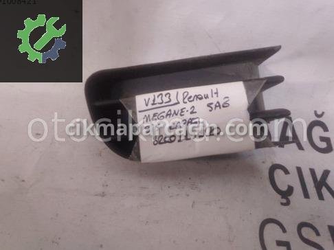 Renault Megane Sis Farı çıkma parça