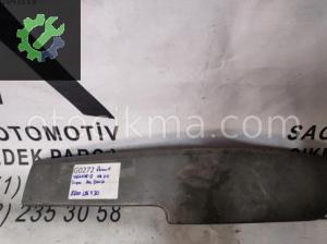 OEM; 8200186930 RENAULT MEGANE 2 ÖN TAMPON SOL BANDI