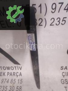 OEM; 8200289923 RENAULT CLİO 3 SOL ARKA KAPLAMA ÇİTA