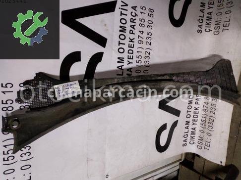 Renault Clio Ön Cam Izgarası çıkma parça
