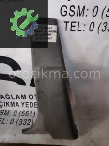OEM; 8200421049 RENAULT KANGOO 2 SOL ORTA DİREK ALT KAPLAMA