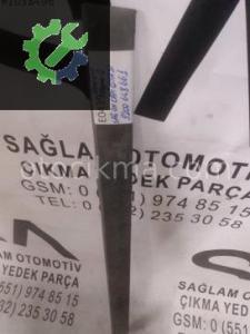 OEM; 8200648661 RENAULT MEGANE 2 SAĞ ÖN KAPI ÇITASI