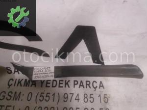 OEM; 83bba03196ab FORD SİERRA 82-86 SAĞ ÖN DİREK KAPLAMA OEM