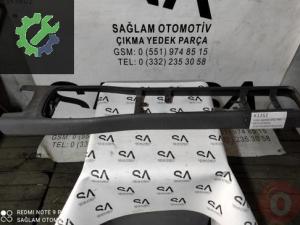 OEM; 83EBA045B54CAW FORD SİERRA MK2 4X4 ÇIKMA ORTA KONSOL