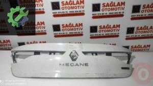 OEM; 848109140 RENAULT MEGANE-4 ÇIKMA ARKA BAĞAJ KAPLAMASI