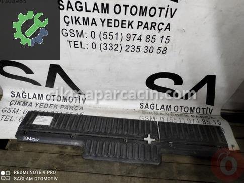 Renault Kangoo Bagaj Eşik Kaplama çıkma parça