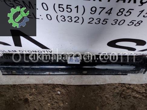 Kia Sorento Marşpiyel Sacı çıkma parça