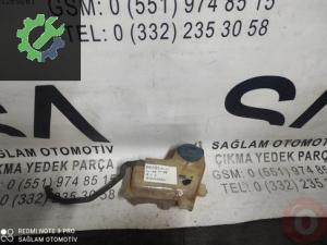 OEM; 8E0121403C AUDİ A4-A6 01-08 ÇIKMA RADYATÖR SU DEPOSU