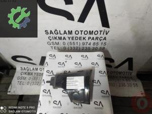 OEM; 8E0853580B AUDİ A4 ÇIKMA SAĞ ARKA MARŞPİYEL UCU