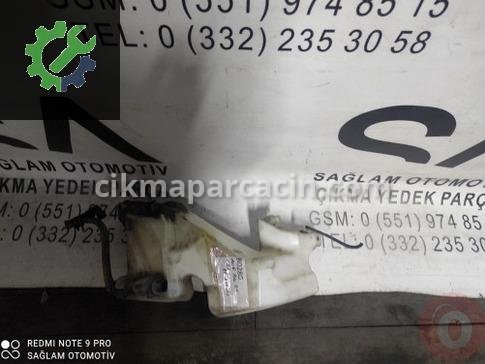Audi A4 Cam Suyu Deposu çıkma parça