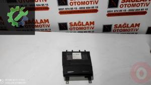 OEM; 8P0857951 AUDİ A3 ÇIKMA ÖN KÜLLÜK