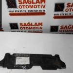 OEM; 8V5825230 AUDİ A3 15-16 ÇIKMA MOTOR SIÇRAMA KORUMASI