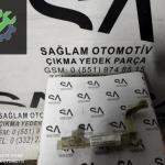 OEM; 8V5839067 AUDİ A3 ÇIKMA SOL ARKA KAPI KOLU BRAKETİ