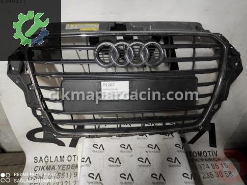 Audi A3 Panjur çıkma parça