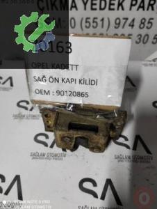 OEM; 90120865 OPEL KADETT ÇIKMA SAĞ ÖN KAPI KİLİDİ