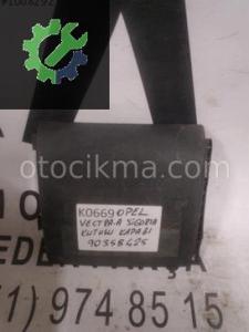 OEM; 90358425 OPEL VECTRA A SİGORTA KUTUSU KAPAĞI OEM; 90358