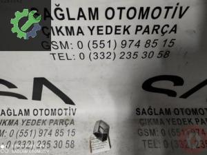 OEM; 908890837R RENAULT CLİO-CAPTUR ÇIKMA ÖN PANJUR AMBLEM