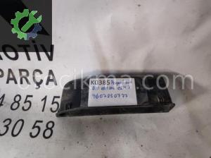 OEM; 9607250777 PEUGEOT 106 ÖN KONSOL CEPLİK OEM; 9607250777
