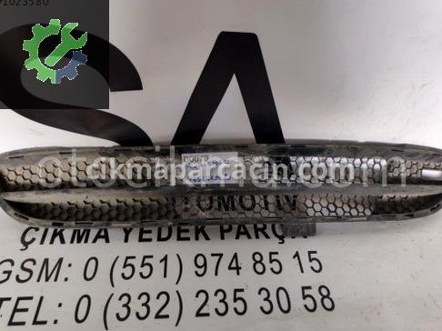 Peugeot 106 Tampon Izgarası çıkma parça