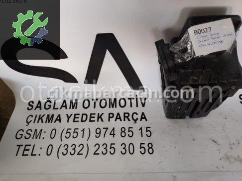 Peugeot Partner Hava Filtresi Kutusu çıkma parça