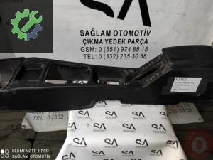 OEM; 9691086J00 NİSSAN PRİMERA P10 90-96 ÇIKMA ORTA KONSOL