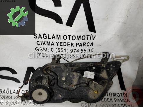 Volkswagen Passat Kapı Döşemesi çıkma parça