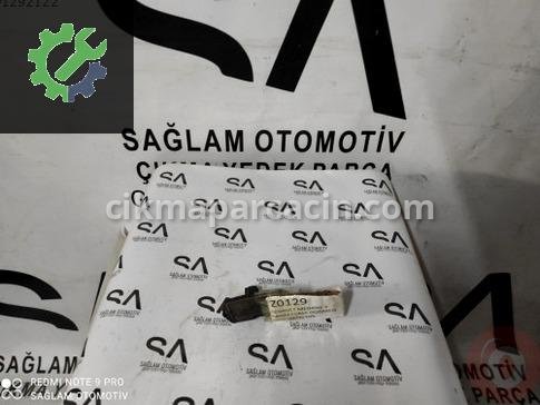 Renault Megane Cam Düğmesi çıkma parça