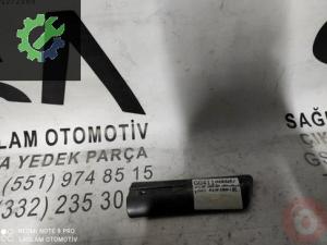 OEM; A2106900282 MERCEDES W210 ÇIKMA SAĞ ÖN ÇAMURLUK ÇİTASI