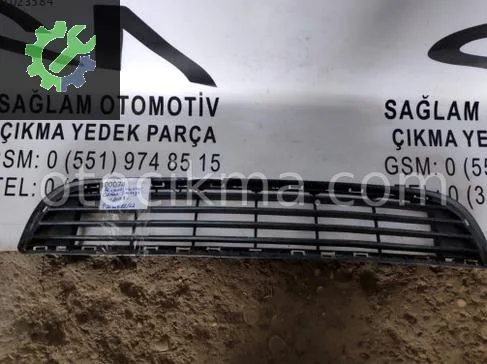 Peugeot Partner Tampon Izgarası P0014822-11 çıkma parça