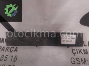 OEM; po019400 RENAULT CLİO 3 ÖN PLAKALIK OEM; PO019400
