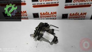 OEM; R8448B3910 CİTROEN BERLİNGO ÇIKMA ENJEKTÖR POMPASI