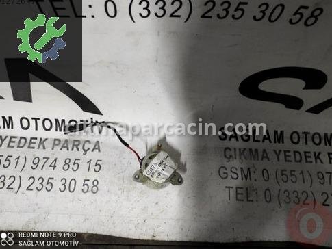 Opel Corsa Fan Termiği çıkma parça