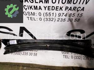 OEM; ur79-50790 FORD RANGER 06-12 CAM ÖNÜ IZGARA