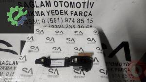 OEM; XS41-A224A36-AH FORD FOCUS 98-05 KAPI KİLİT TAKVİYESİ