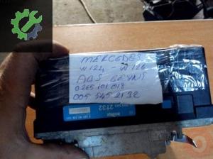 OEM;0055452132 MERCEDES W124 W126 ABS BEYNİ