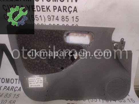 Opel Corsa Kapı Döşemesi çıkma parça