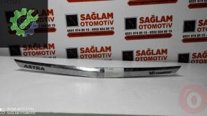 OEM;13105814 OPEL ASTRA-H HB ÇIKMA KROM BAĞAJ KAPAĞI KAPLAMA