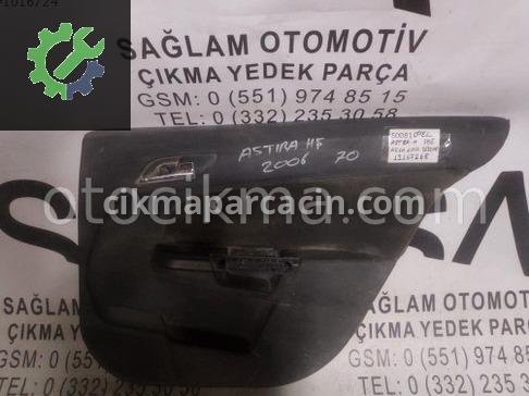 Opel Astra Kapı Döşemesi çıkma parça