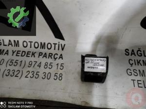 OEM;1H6819710 VW GOLF-3 SAĞ ÜFLEME ÇERÇEVESİ