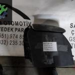 OEM;1K5864251C VW JETTA 05-11 ORTA KONSOL