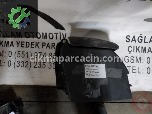 Volkswagen Jetta Orta Konsol çıkma parça
