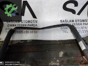 OEM;1M6867975C SEAT LEON BAĞAJ KAPAĞI KAPLAMASI