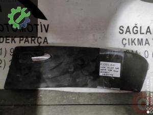 OEM;1P0867116 SEAT LEON 05-09 SAĞ ARKA KAPI KOLU DÖŞEMESİ