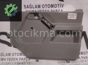 OEM:2DO867012 VW LT35 96-06 SAĞ ÖN KAPI DÖŞEMESİ