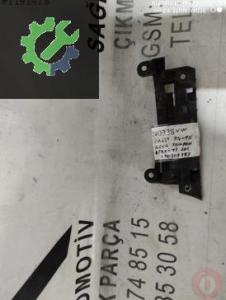 OEM;2K0807393 VW CADDY 04-15 ÇIKMA ARKA TAMPON BRAKETİ SOL