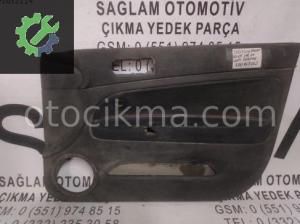 OEM:3BO867012 VW PASSAT 01-05 SAĞ ÖN KAPI DÖŞEMESİ